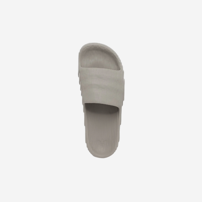 ADIDAS ADILETTE GREY