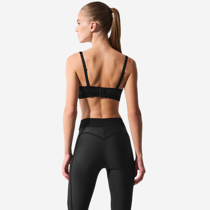alo yoga Airlift Line Up Bra black