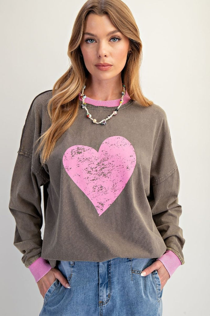 Easel Heart Printed Washed Pullover