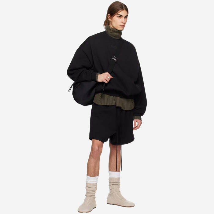 FEAR OF GOD ESSENTIALS RUNNER SWEAT SHORT