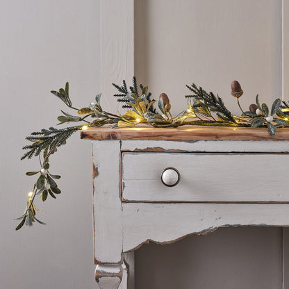 D-GA24009 - Classic Acorn and Winter Foliage Garland & Micro Light Bundle.jpg