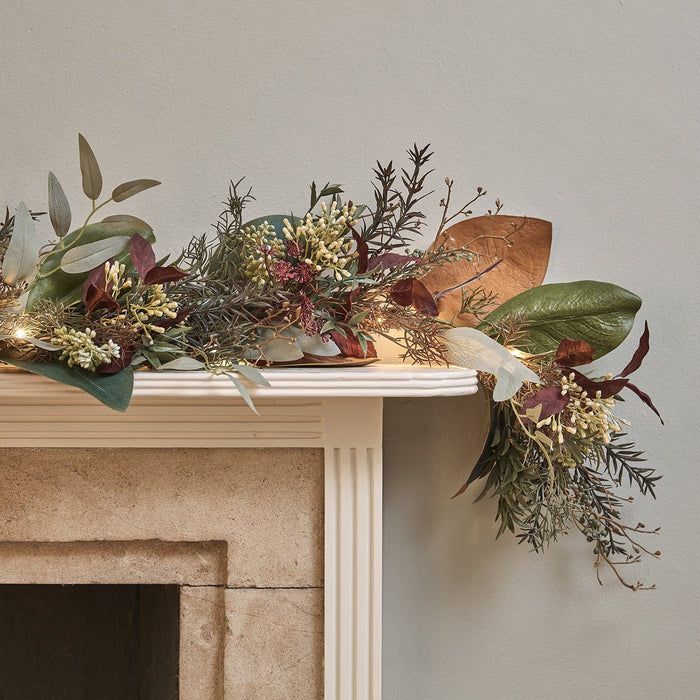 LL-GA23001_Autumn-Garland-On-Mantle-Lit.jpg