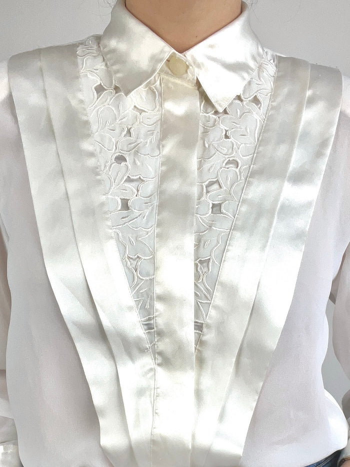 90s Vintage Floral Embroidered Blouse