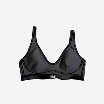 alo yoga Airlift Line Up Bra black