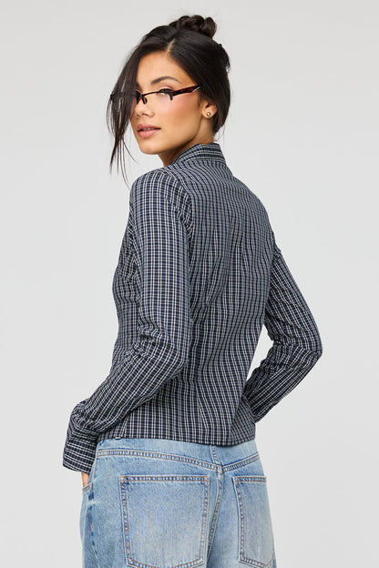 Button-Up Slim Long Sleeve Top