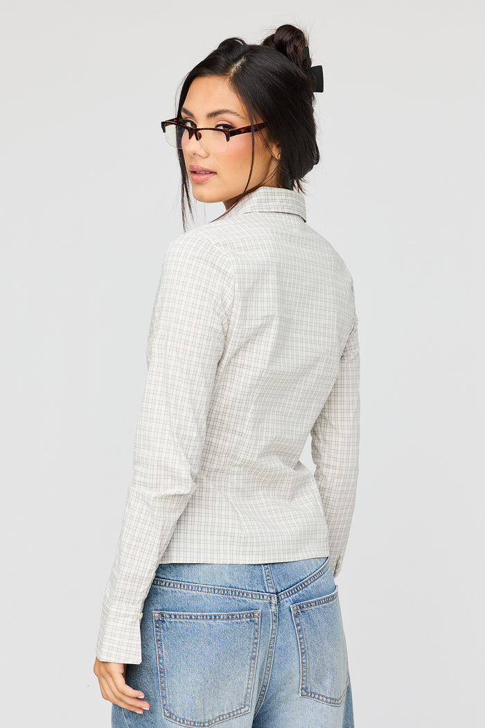 Button-Up Slim Long Sleeve Top