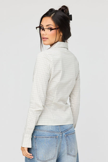 Button-Up Slim Long Sleeve Top