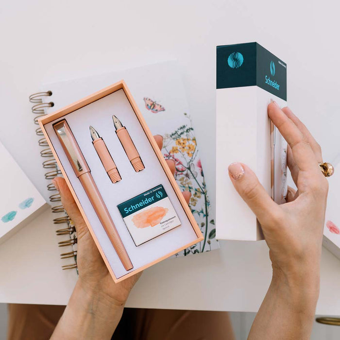 Schneider Callissima Calligraphy Set - Metallic Pink Fountain Pen & Rose Ink