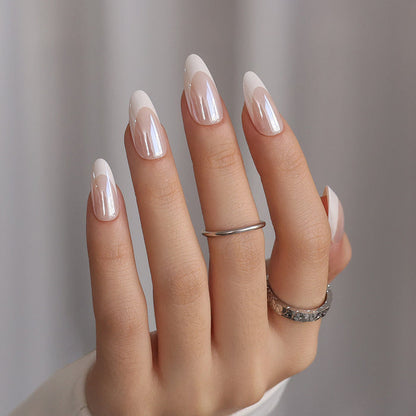 Céleste | Medium Almond | SALON PRESS™