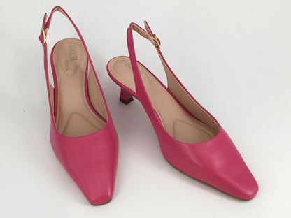 37 / Pink