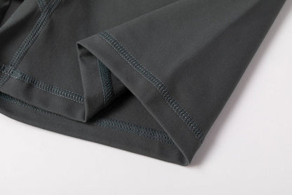 Curve Sculpt Short - Matte Grey