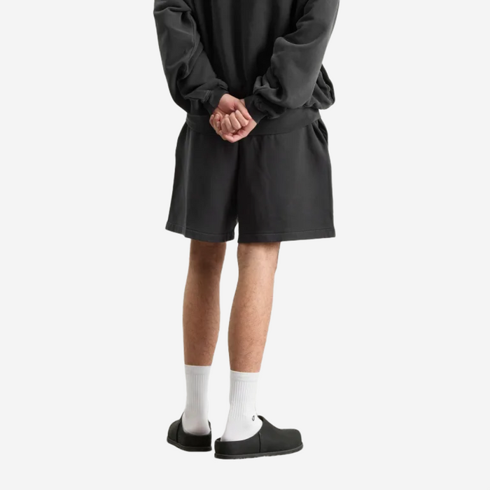 FEAR OF GOD ESSENTIALS TRAINING CLASSIC FIT SHORT FADED BLACK