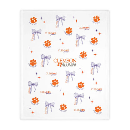 Graduation 2025 Paw Print Velvet Blanket - Personalizable - Whippie's