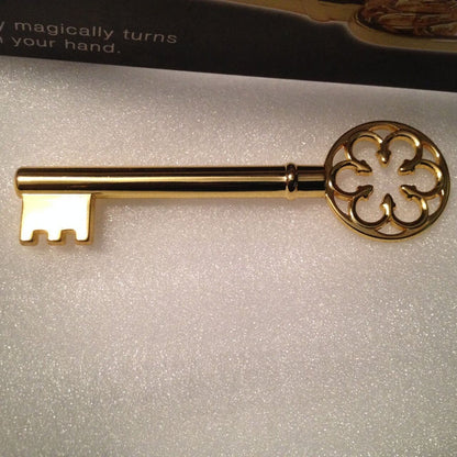 Haunted Key - Key Appears to Move On Its Own Accord! - Haunted Key is Spooky