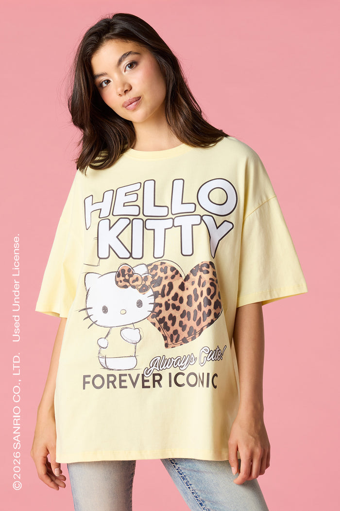 Hello Kitty® Oversized Graphic T-Shirt