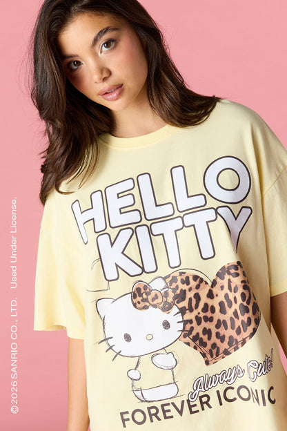 Hello Kitty® Oversized Graphic T-Shirt