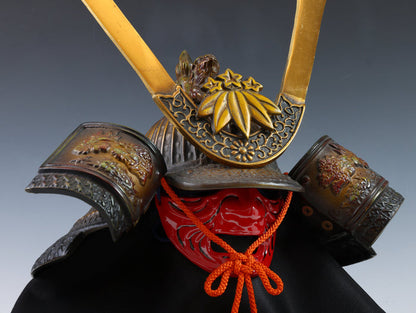 Japanese Samurai Helmet -Leo Deco Yoshitsune Kabuto- middle size