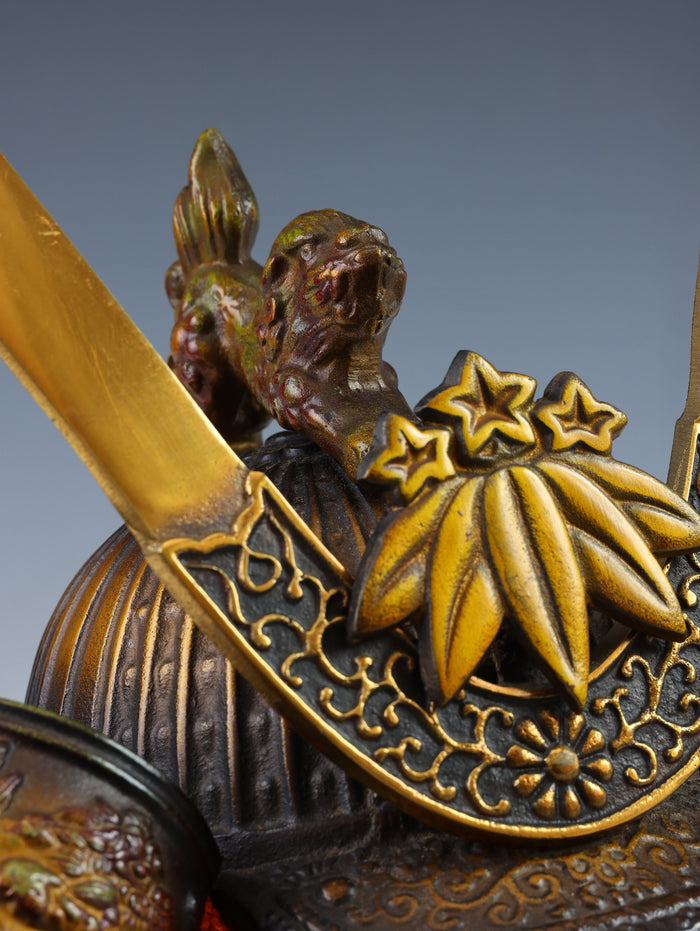 Japanese Samurai Helmet -Leo Deco Yoshitsune Kabuto- middle size