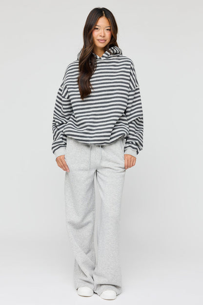 Luxe Fleece Ultra-Wide Leg Sweatpant