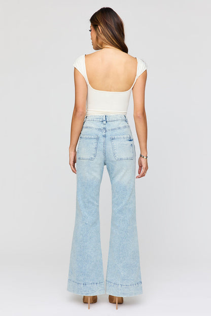 Mid Rise Flare Jean