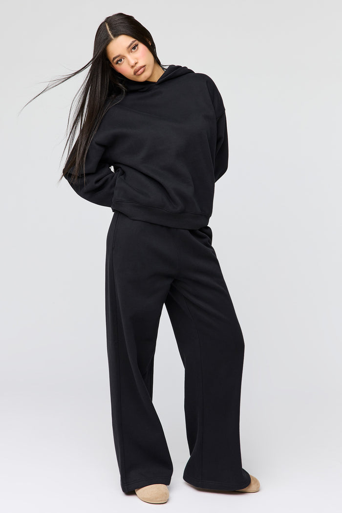 Premium Fleece Grande Wide Leg Sweatpant