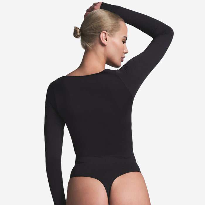 SKIMS ESSENTIAL LONG SLEEVE SCOOP NECK BODYSUIT ONYX
