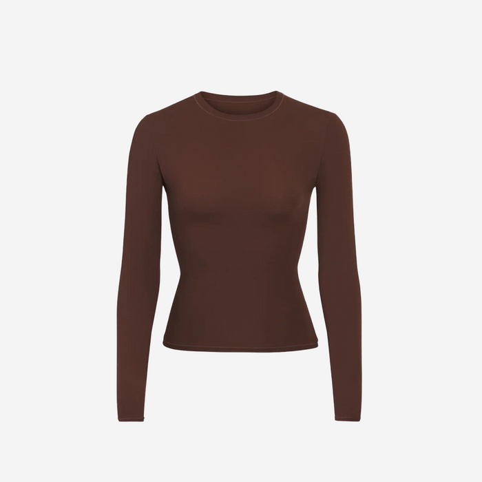 SKIMS FITS EVERYBODY LONG SLEEVE T-SHIRT COCOA