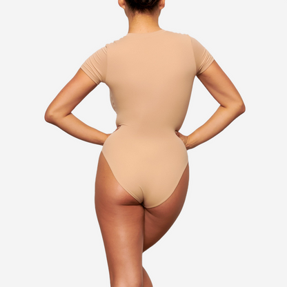 SKIMS FITS EVERYBODY T-SHIRT BODYSUIT CLAY