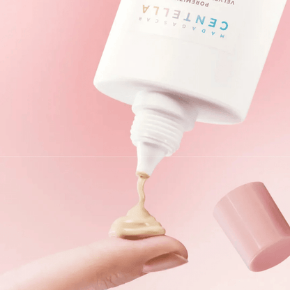 SKIN1004 Madagascar Centella Poremizing Velvet Finish Sunscreen 50ml واقي شمسي SKIN1004 بخلاصة سنتيلا مدغشقر بلمسة مخملية مسامية - Princess Cosmetics Qatar