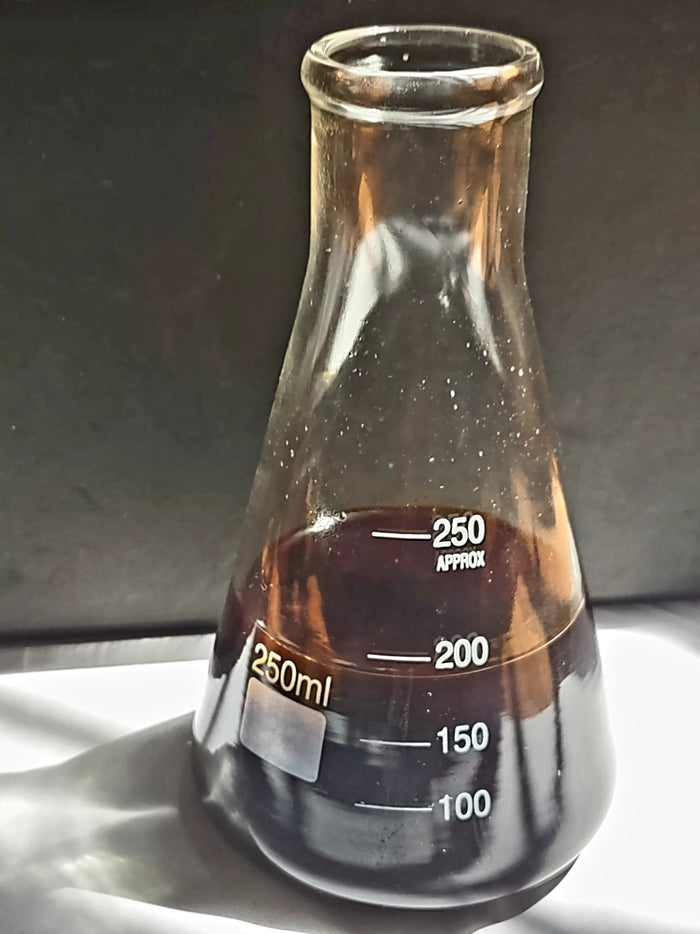 Sweet Tobacco Attar by the perfumist - theperfumist
