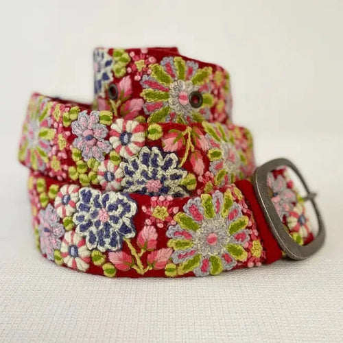 Teaberry Wool Belt- Assorted Sizes