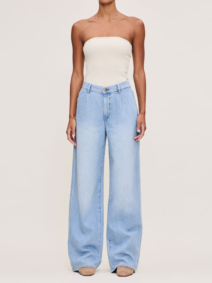women's white top