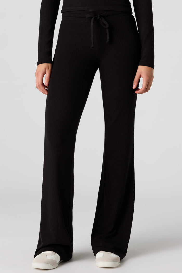 U/A Ribbed Flare Pant
