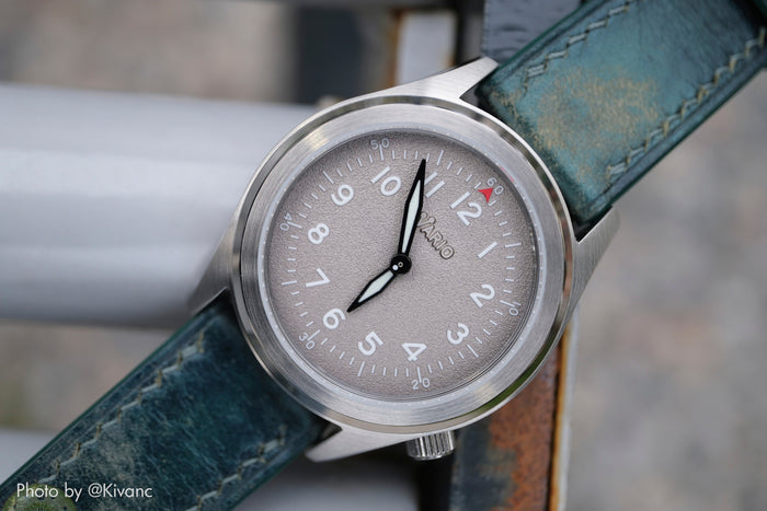 vario solar field watch