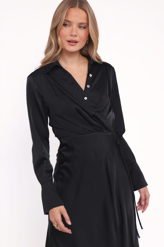 Petal and Pup USA DRESSES Verna Long Sleeve Maxi Dress - Black
