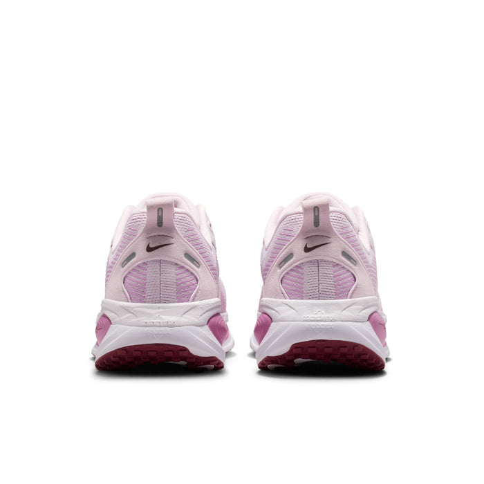 Nike Vomero 18 Women's Road Running Shoes - Bleached Lilac/Pink